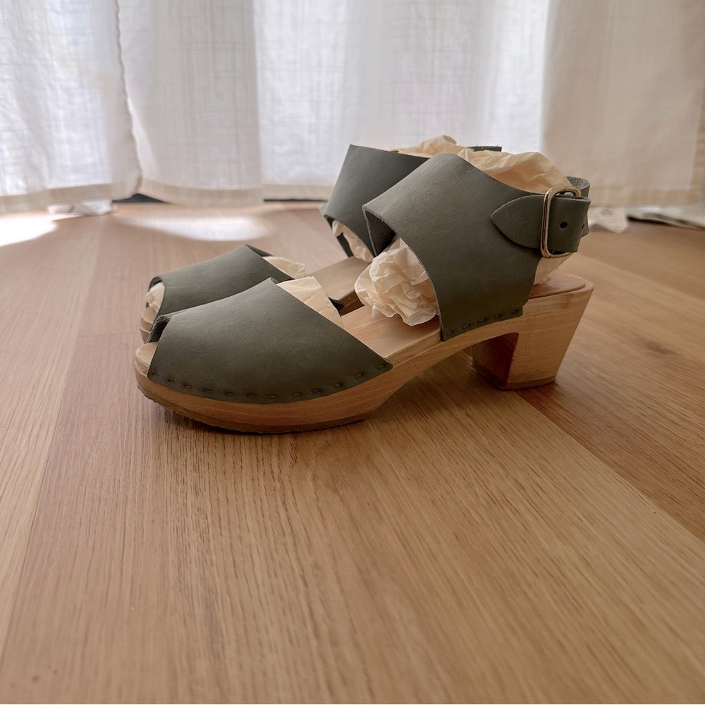 Bryr - Miranda Peep-toe Block Heel in Agave Size 7 - Picture 2 of 6